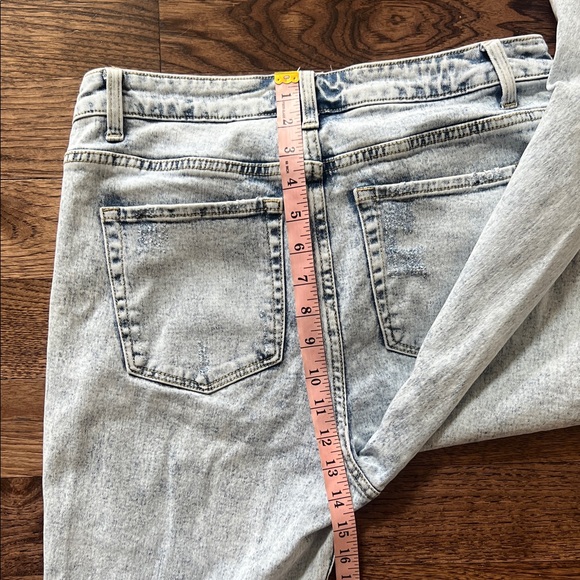 TNR Bleach Washed Distressed Women’s Jeans - Picture 11 of 11
